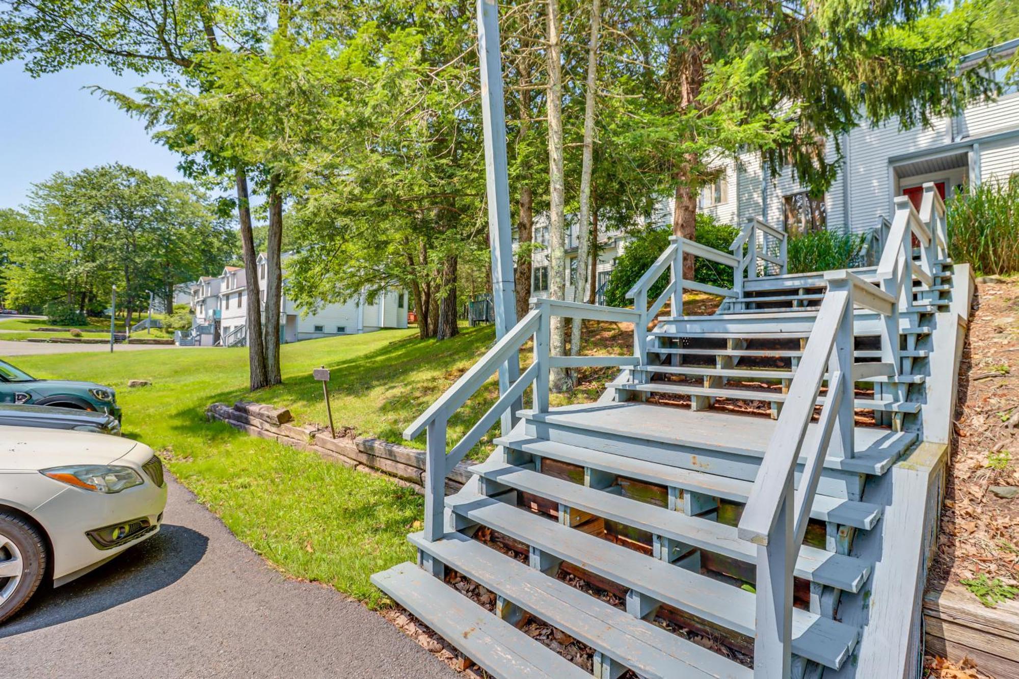 Lake Harmony Townhome Walk To Restaurants! Exterior foto